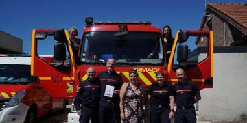 Juillet. Sortie du RPE à la caserne des pompiers